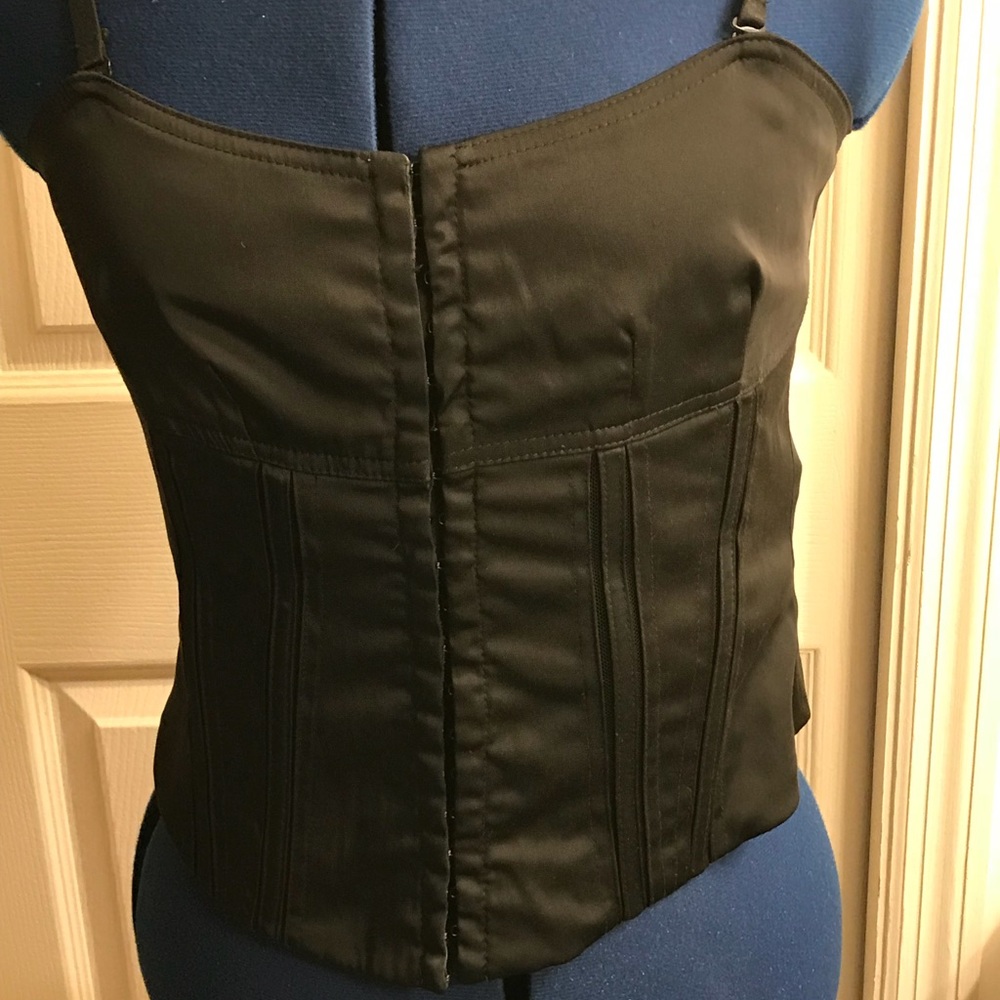 Black Busters Corsetsr